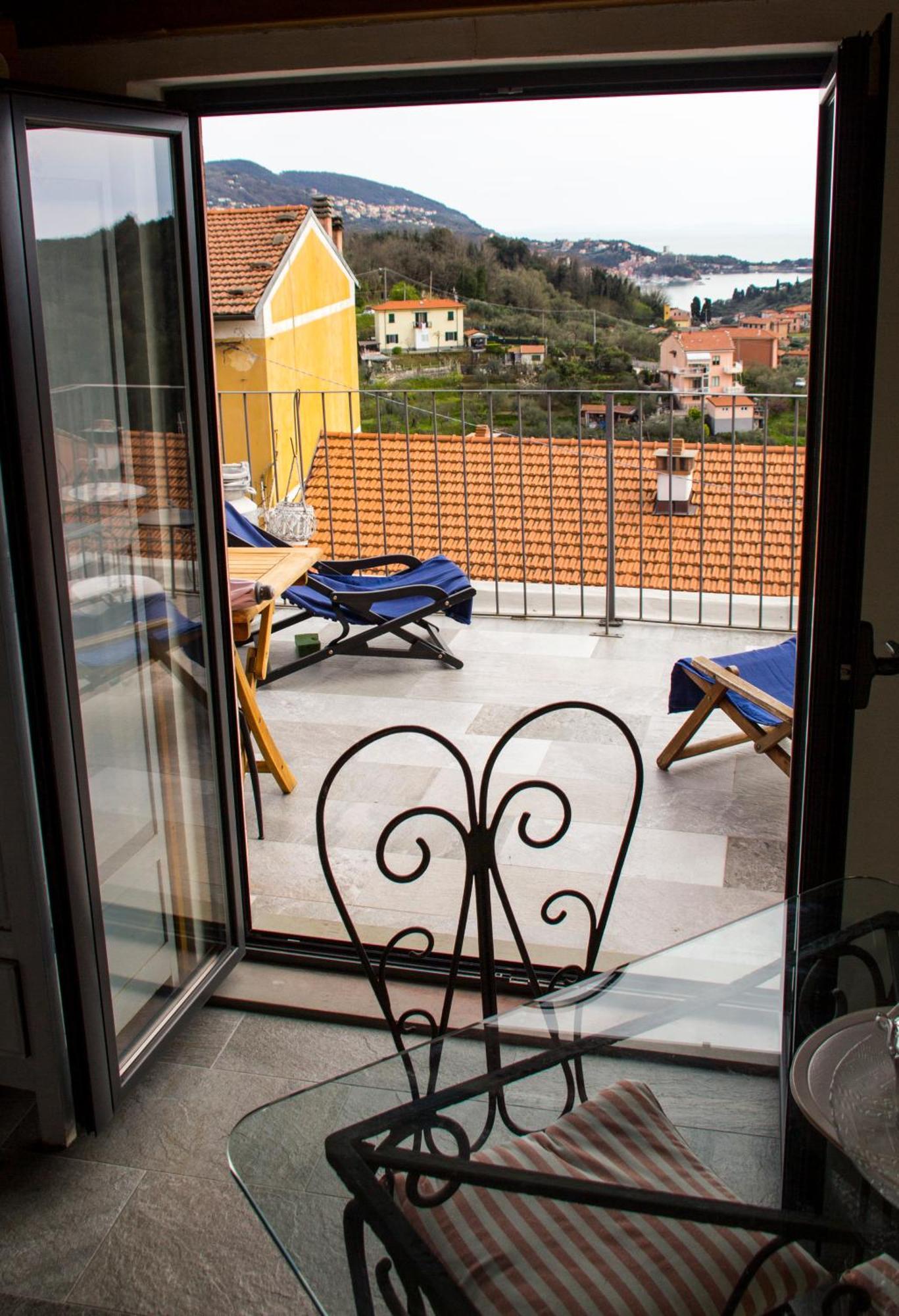Da Rita Apartment San Terenzo Ngoại thất bức ảnh